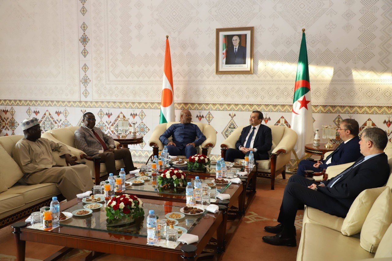 Le ministre du Pétrole de la République du Niger en visite de travail en Algérie