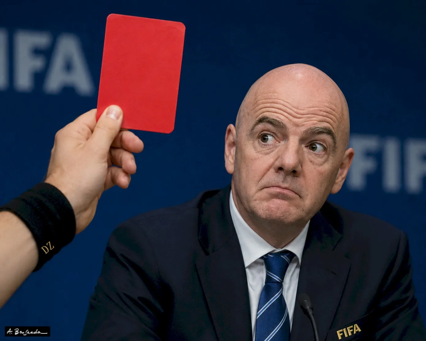 Infantino: Carton rouge !