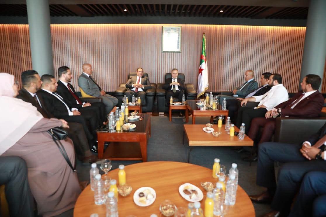 Oran : le wali Ibrahim Ouchane rencontre les députés de l’APN