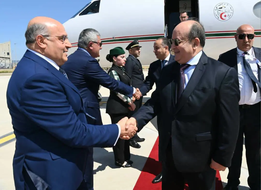 Représentant le président de la République, le Premier ministre arrive à Tarente pour assister à la cérémonie d&rsquo;ouverture des Jeux méditerranéens